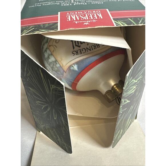 Vintage Hallmark Keepsake Ornament The gift bringers Christkindl 1991 3" in - Picture 6 of 6